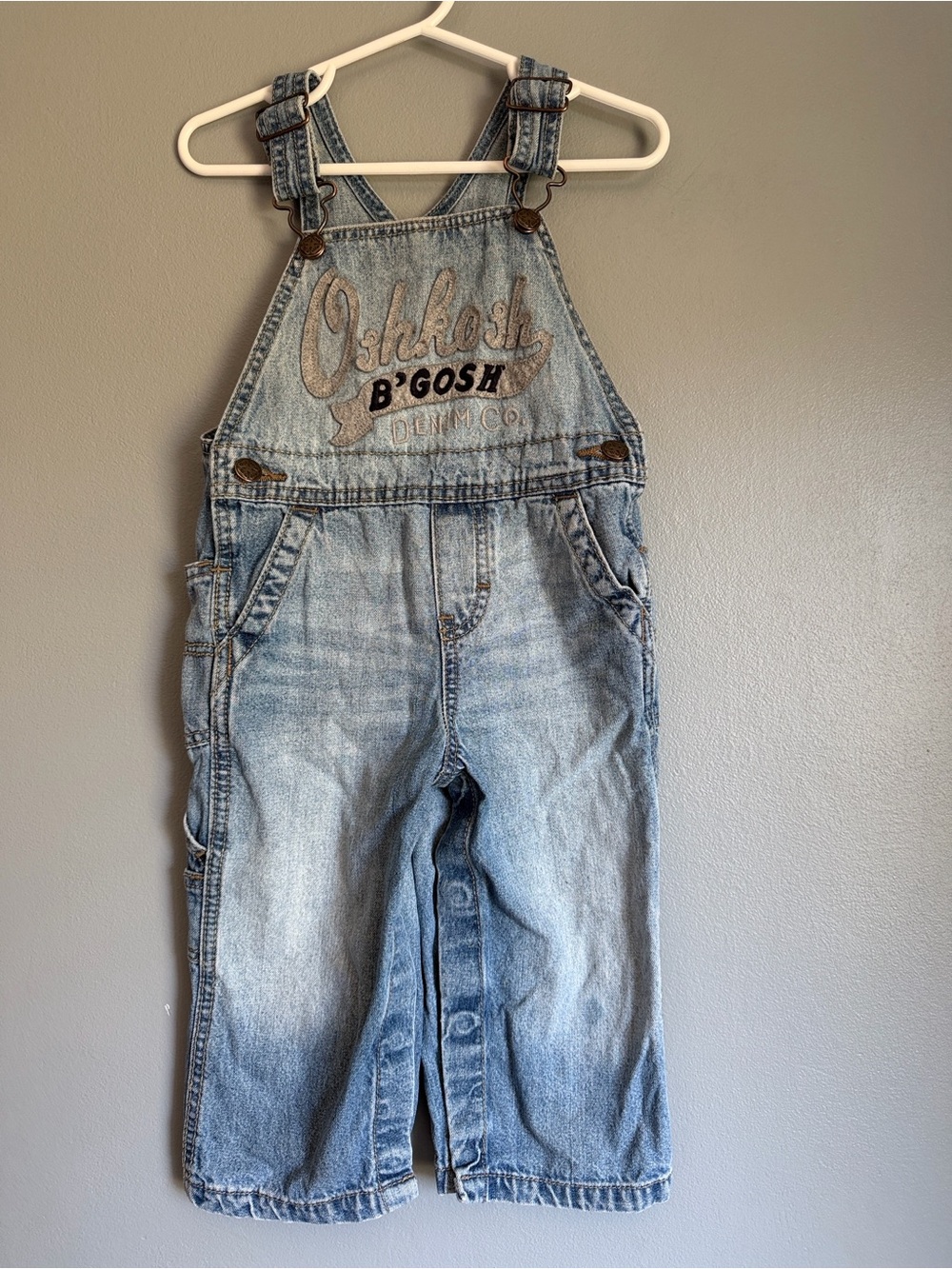 OshKosh B'gosh Classic Embroidered Logo Denim Overalls Light Wash 18 Month